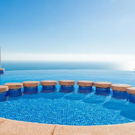 Appartement 180-degrees Sea View With Pool *