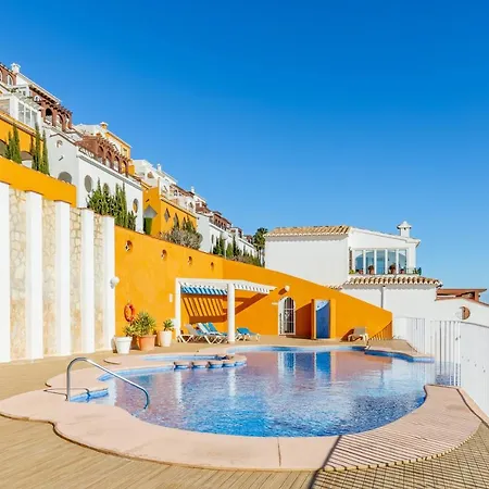 180-degrees Sea View With Pool *