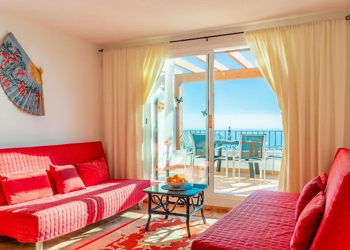 180-degrees Sea View With Pool Apartament *
