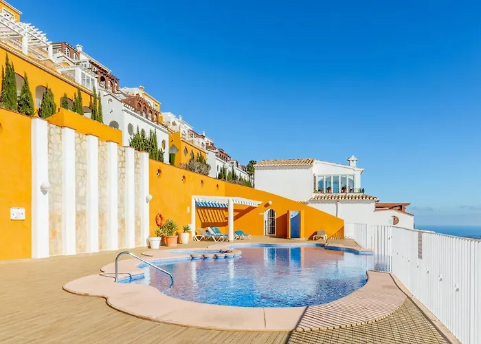 180-degrees Sea View With Pool *